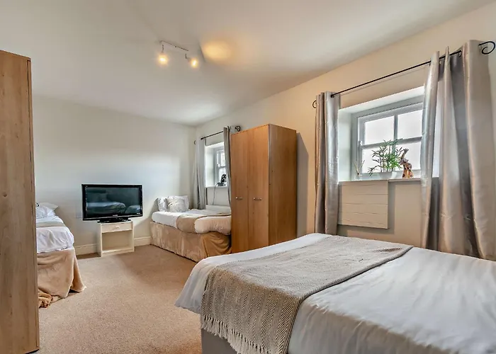 Mel House Newton-on-Rawcliffe