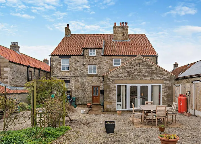 Mel House Newton-on-Rawcliffe