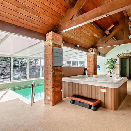 Mel House Newton-on-Rawcliffe